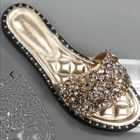 ‼️LAST ONE!!‼️Gold rhinestone embellished h sandal - Picture 4 of 7